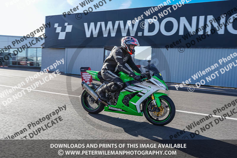 donington no limits trackday;donington park photographs;donington trackday photographs;no limits trackdays;peter wileman photography;trackday digital images;trackday photos